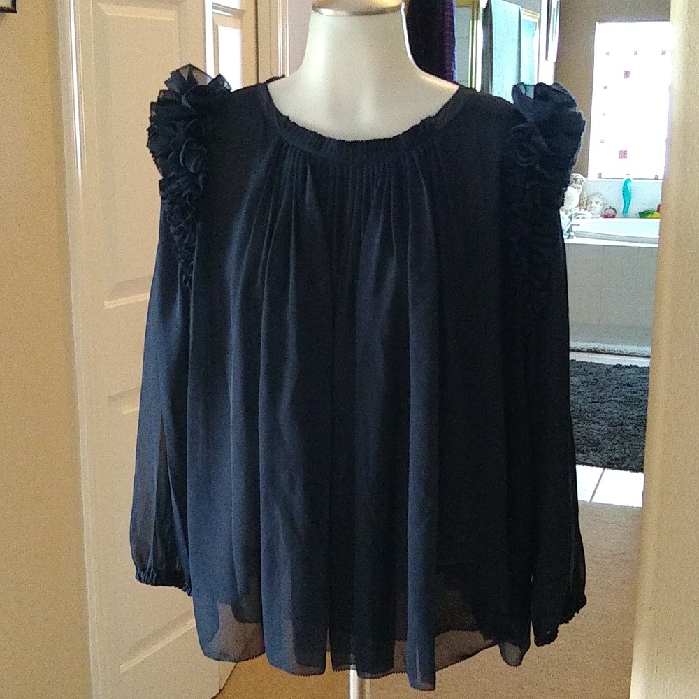Steffen Schraut navy lined shoulder ruffle Silk blouse size medium
